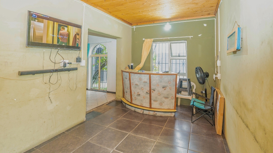 4 Bedroom Property for Sale in Summerville Western Cape